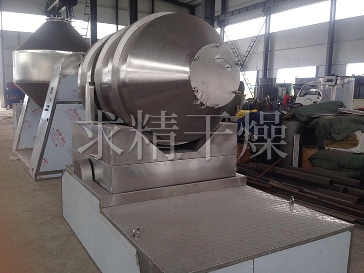 EYH系列二維運(yùn)動(dòng)混合機(jī)