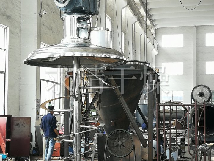 DLZ單錐螺帶真空干燥機